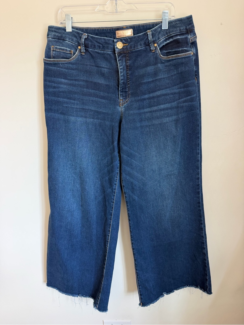 Kut from the Kloth Meg Medium Blue Cropped Wide-Leg Jeans